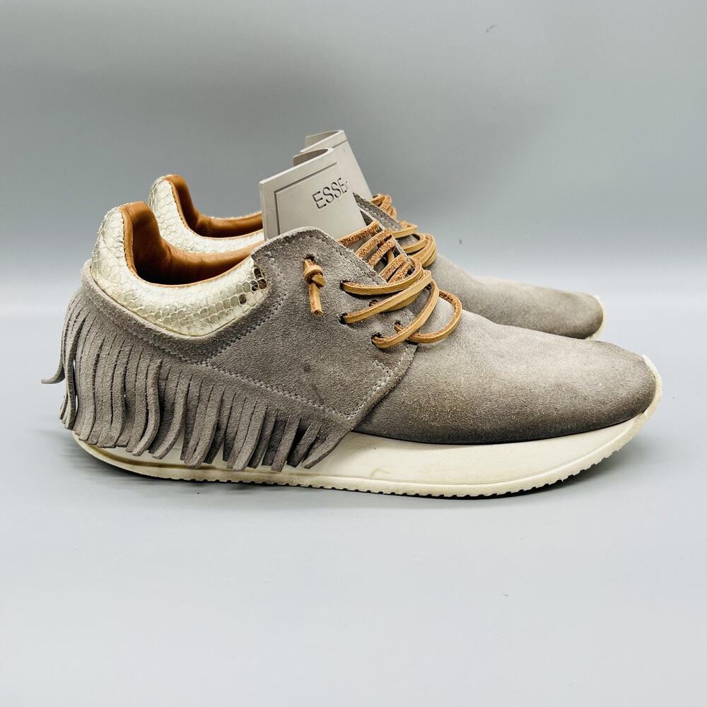 ESSEutESSE Shoes Womens 7.5 Gray Suede Fringe Low Top Sneakers Casual Comfort